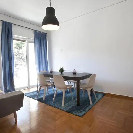 Διαμέρισμα Palaio Faliro, A Bright And Spacious